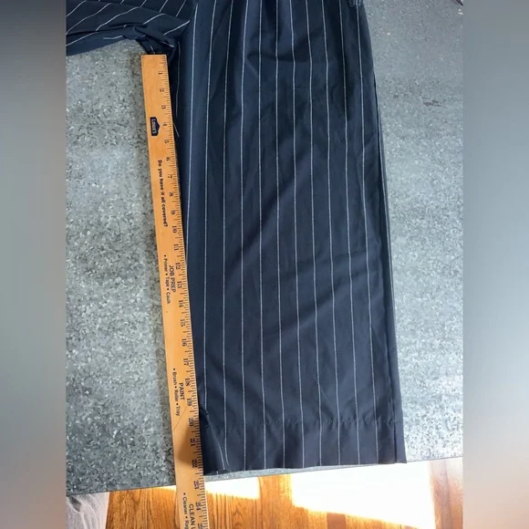 Albion Cropped Audrey Trouser - Picture 6 of 6